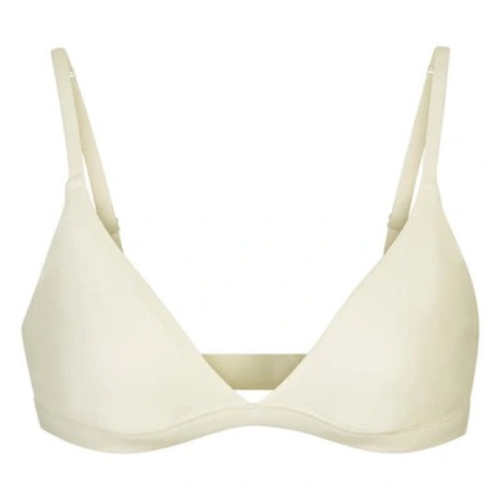 BNWT SKIMS Triangle Bralette in Bone color cotton jersey